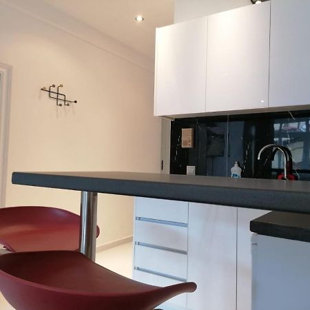 Syntagma Nest Apartment Athena Bagian luar foto