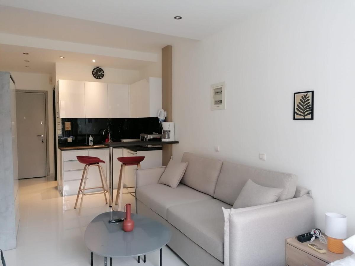 Syntagma Nest Apartment Athena Bagian luar foto